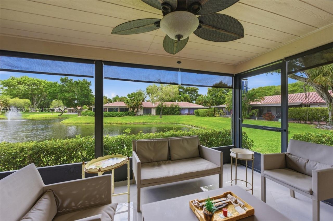 21160 Juego Cir , Unit 13C, Boca Raton, FL 33433 Photo