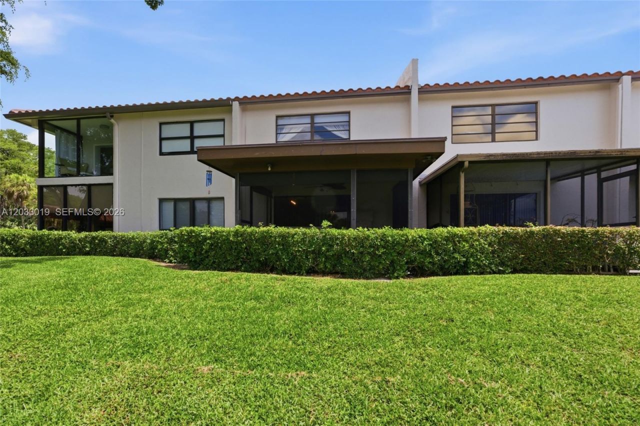 21160 Juego Cir , Unit 13C, Boca Raton, FL 33433 Photo