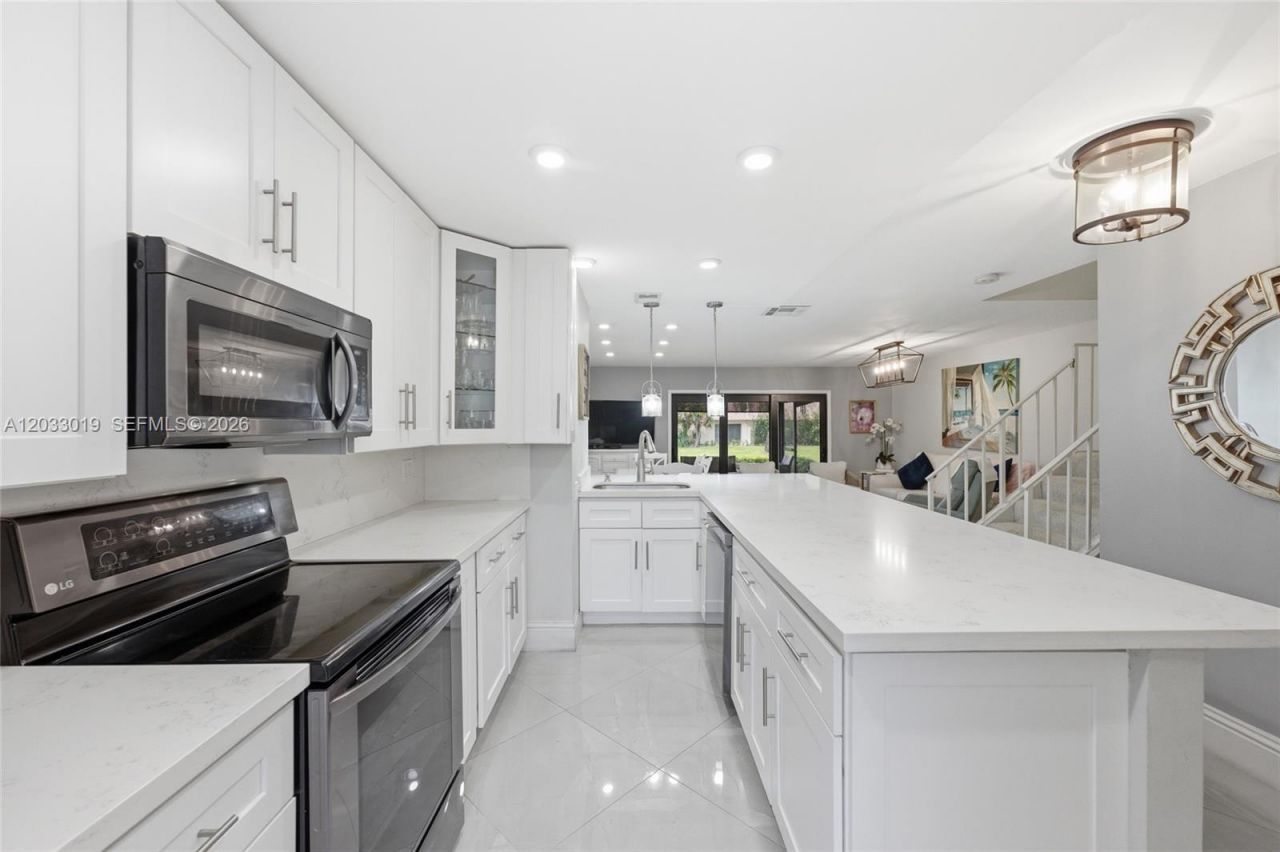 21160 Juego Cir , Unit 13C, Boca Raton, FL 33433 Photo