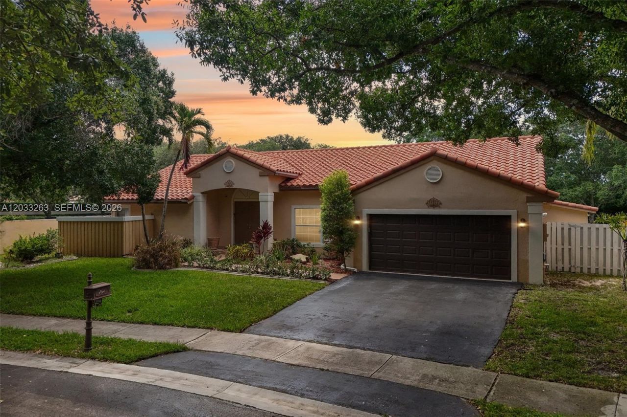 13100 NW 11th Dr , Sunrise, FL 33323 Photo