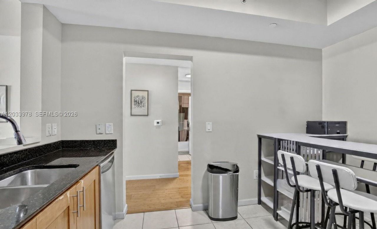 3340 NE 190th St, Unit 402, Aventura, FL 33180 Photo