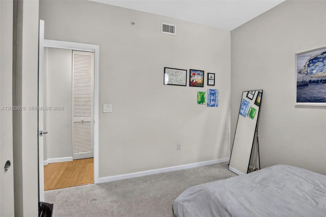 3340 NE 190th St, Unit 402, Aventura, FL 33180 Photo
