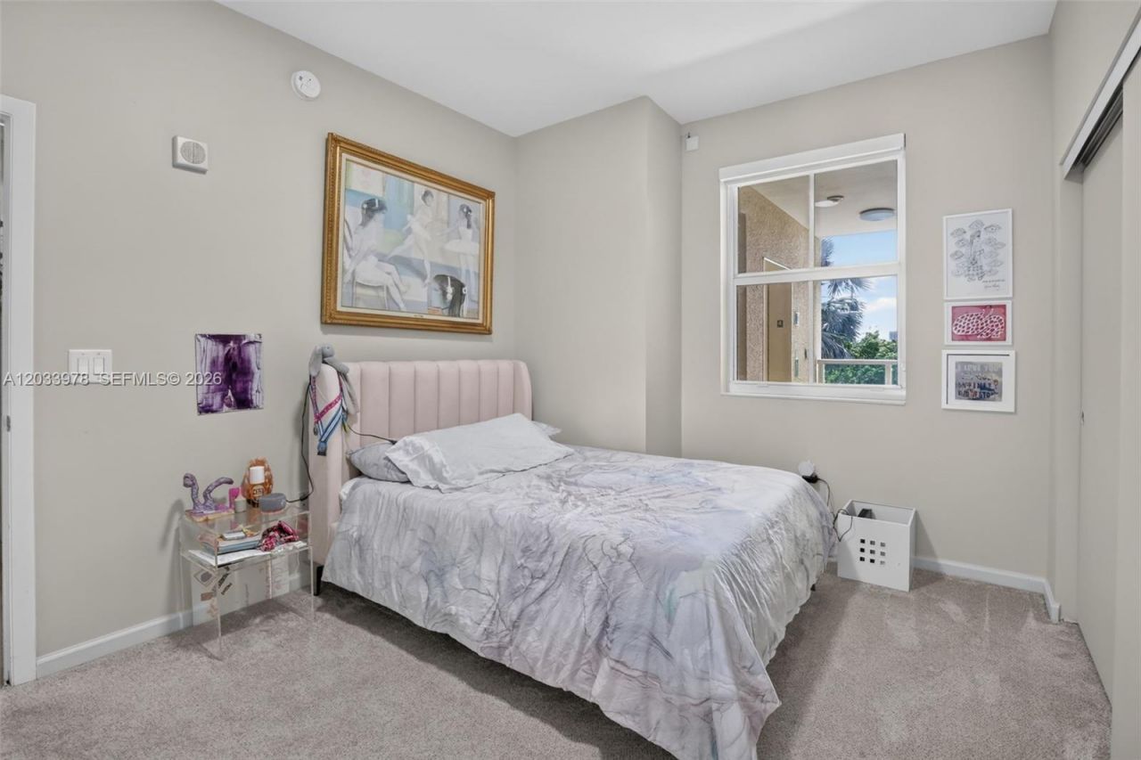 3340 NE 190th St, Unit 402, Aventura, FL 33180 Photo