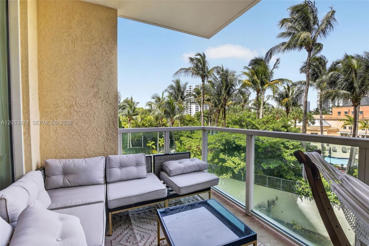 3340 NE 190th St, Unit 402, Aventura, FL 33180 Photo