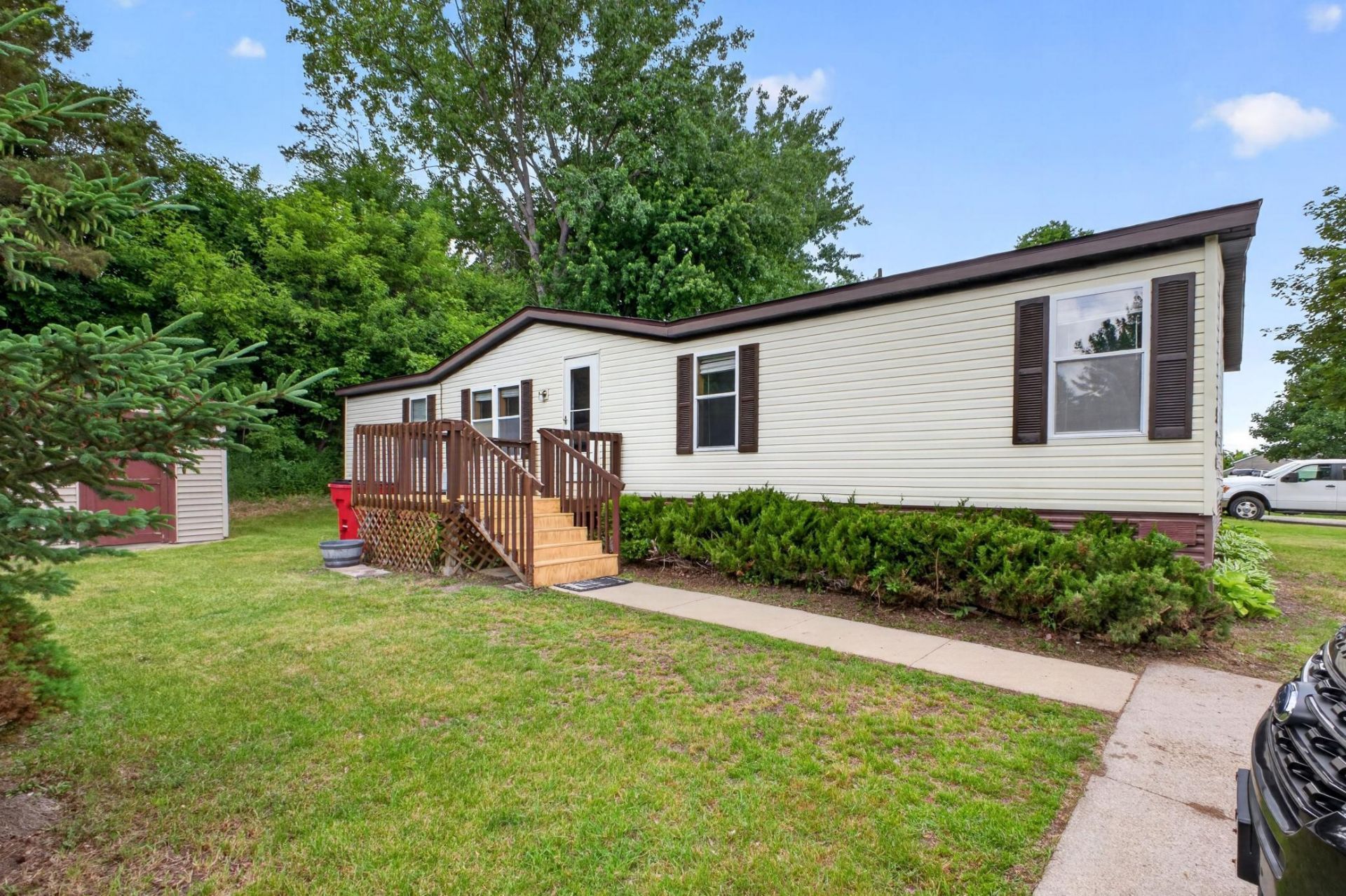 580 36th Street SW, Rochester, MN 55902