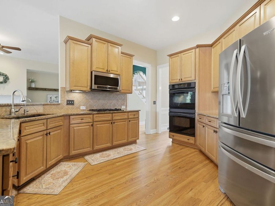 Property Image 12