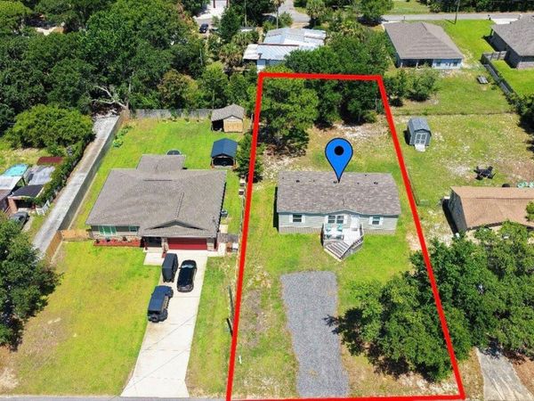 1860 Abercrombie Road, Gulf Breeze, FL 32563