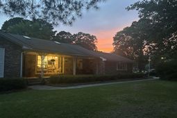 403 Rotherwood Drive photo 4
