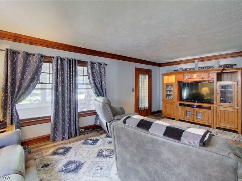 17436 Woodford Avenue, Lakewood, OH 44107 Photo 13