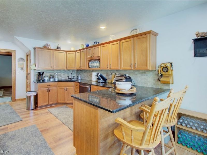 17436 Woodford Avenue, Lakewood, OH 44107 Photo 4