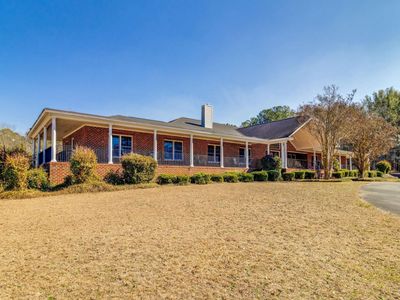 1775 N Kings Highway , Sumter, SC 29154