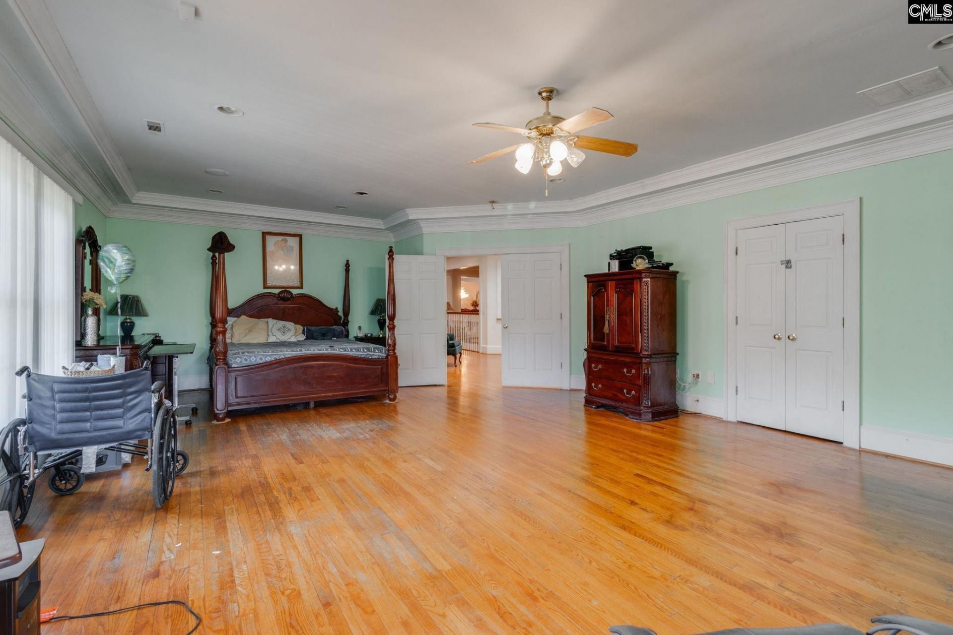1775 N Kings Highway  Photo 28