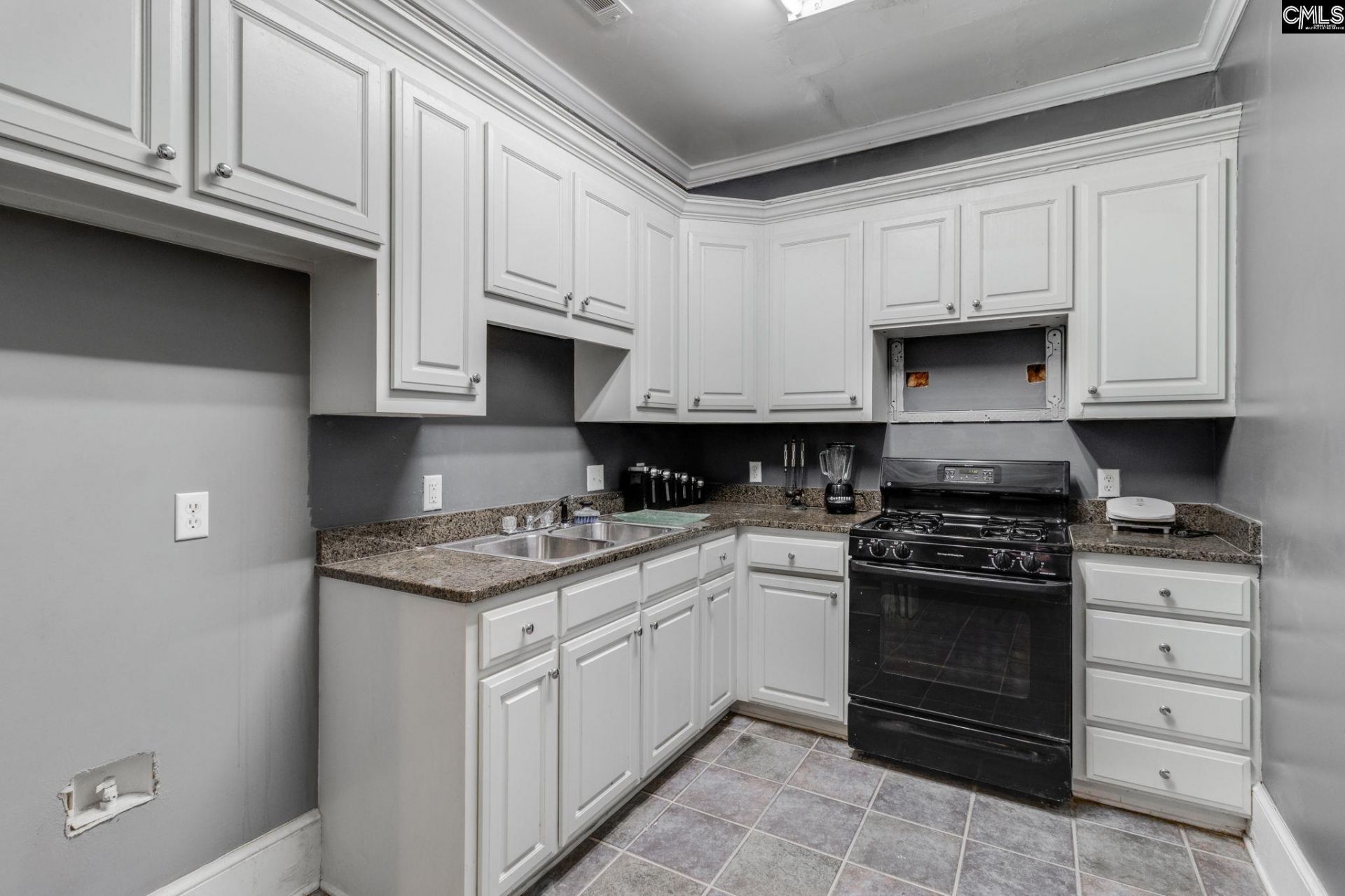 1775 N Kings Highway  Photo 46