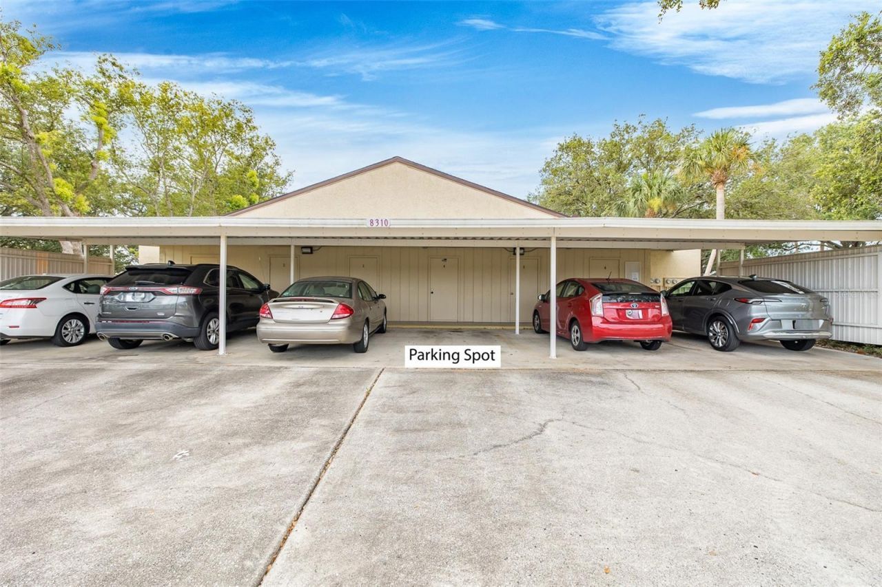 8310 High Point Circle , Unit 4, Port Richey, FL 34668 Photo