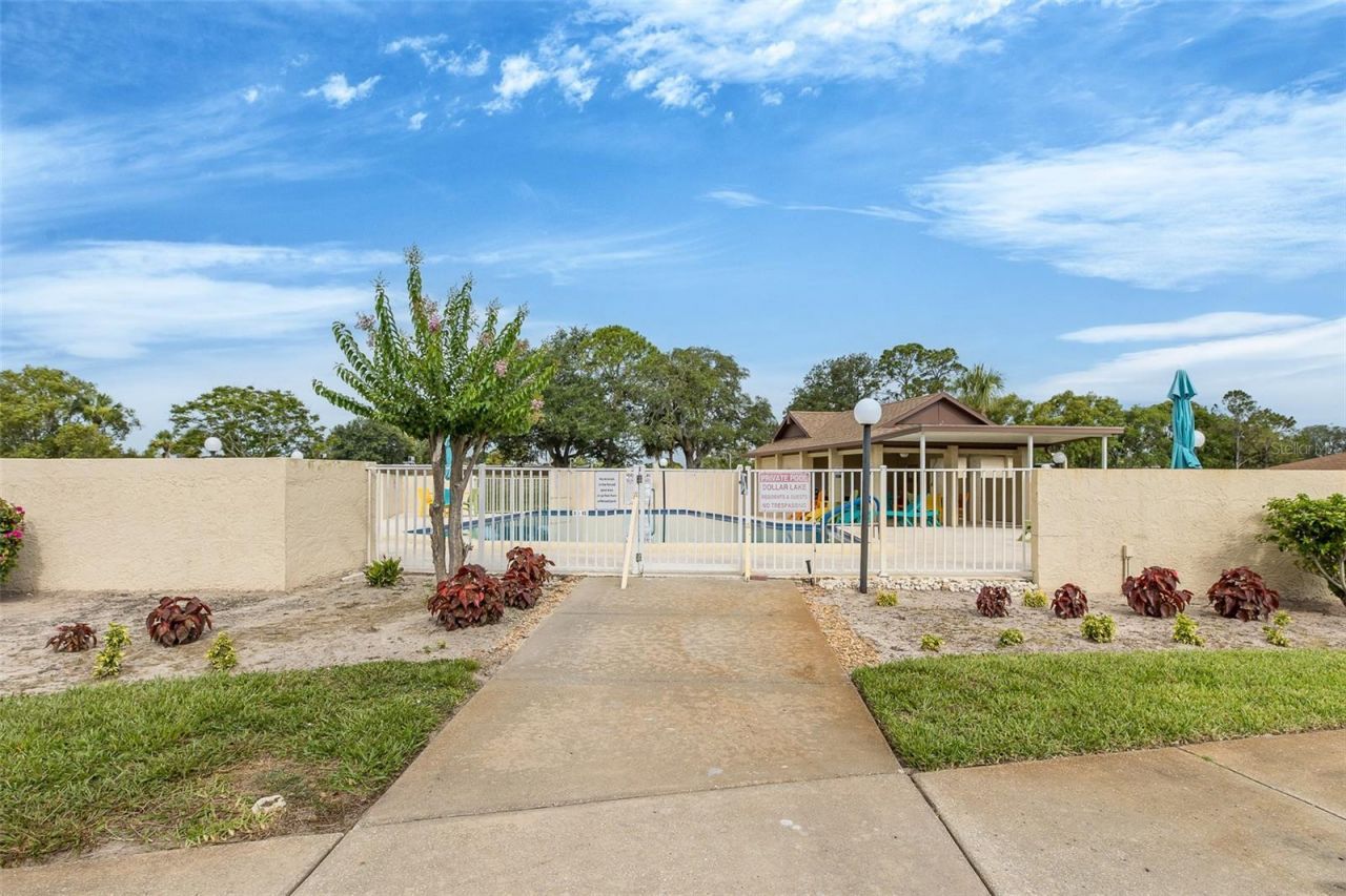 8310 High Point Circle , Unit 4, Port Richey, FL 34668 Photo