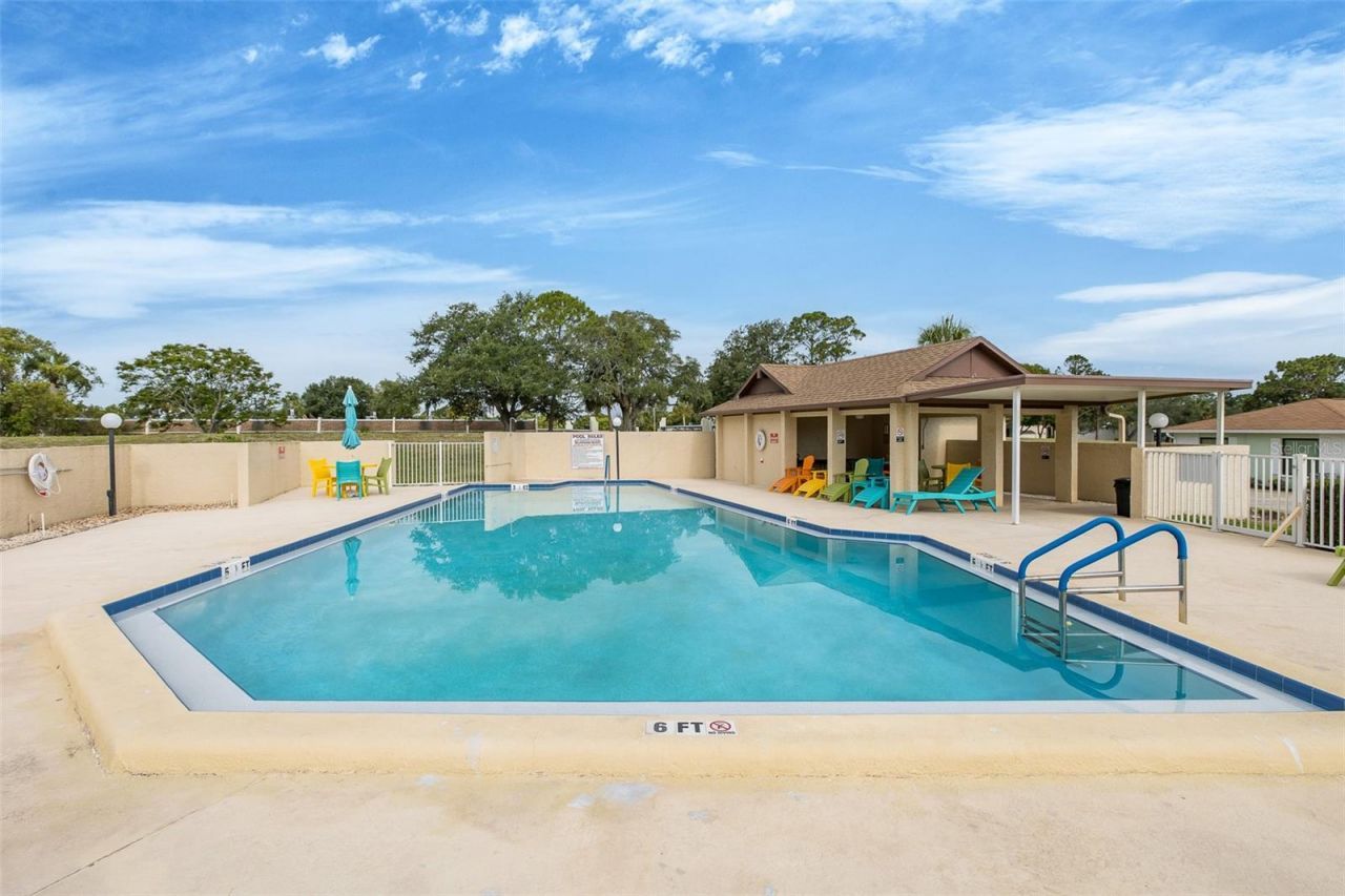 8310 High Point Circle , Unit 4, Port Richey, FL 34668 Photo