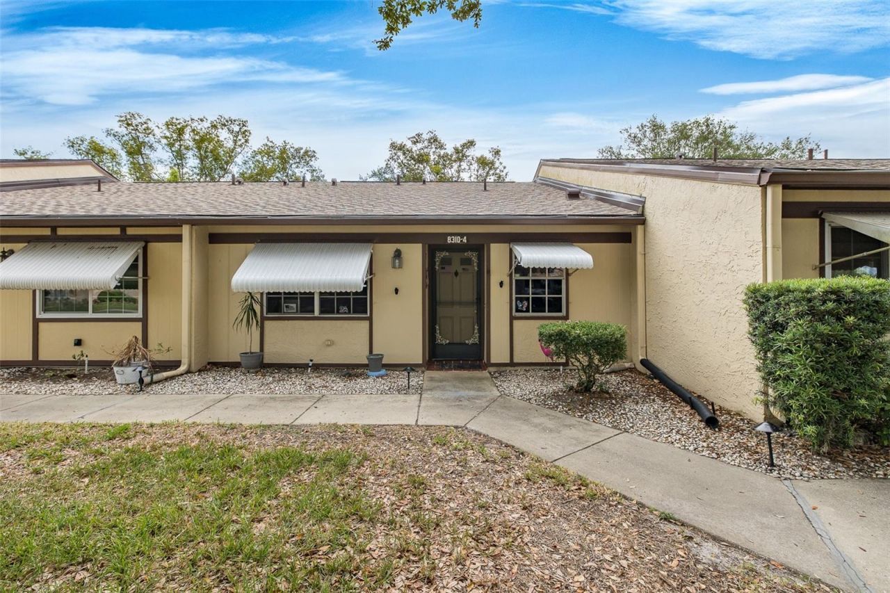 8310 High Point Circle , Unit 4, Port Richey, FL 34668 Photo
