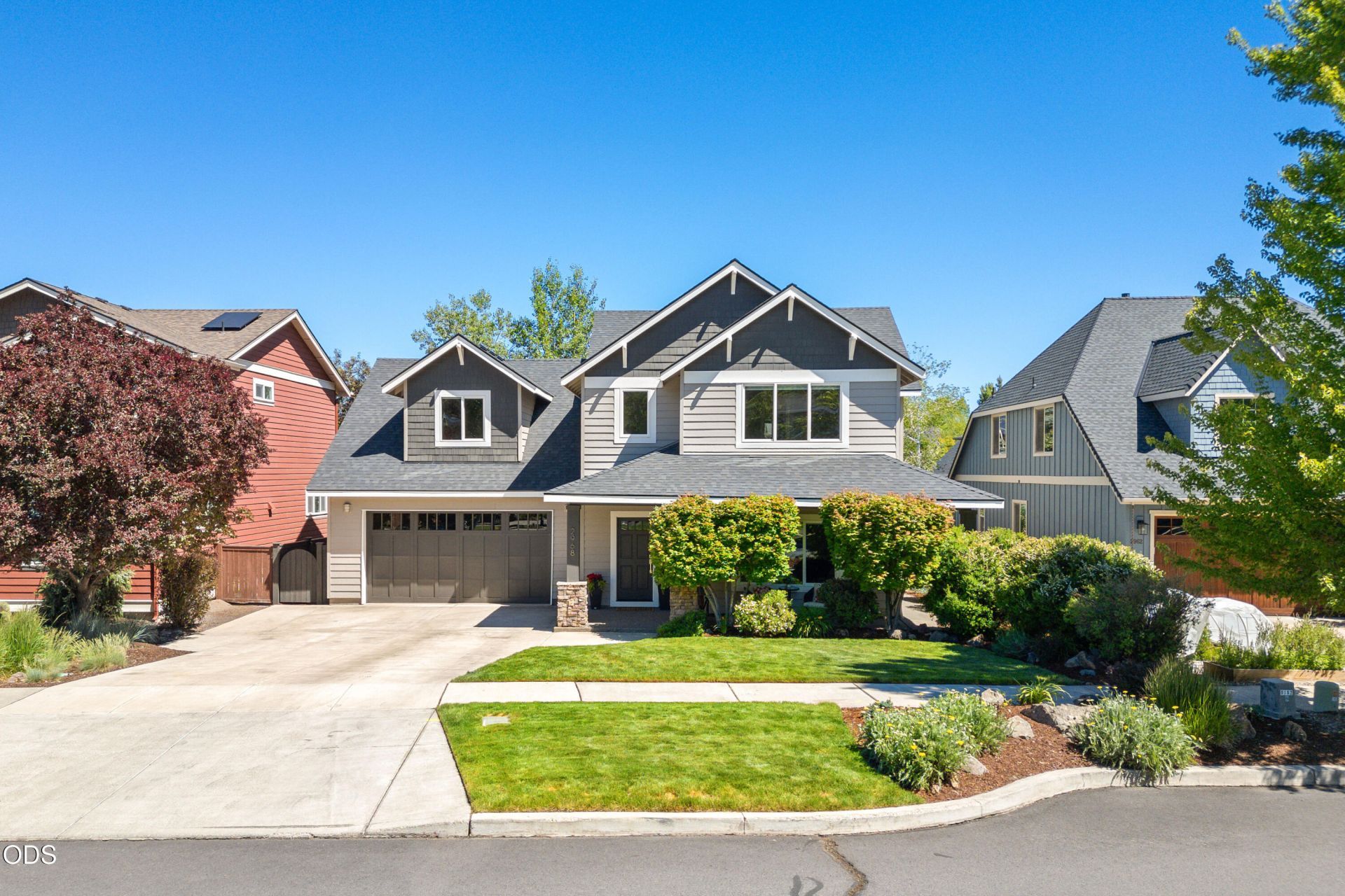 2968 NW Chianti Lane, Bend, OR 97703 Main Photo