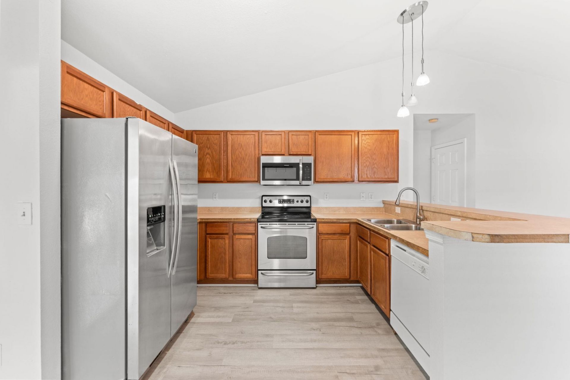 1117 Stoney Falls Blvd.  Photo 11