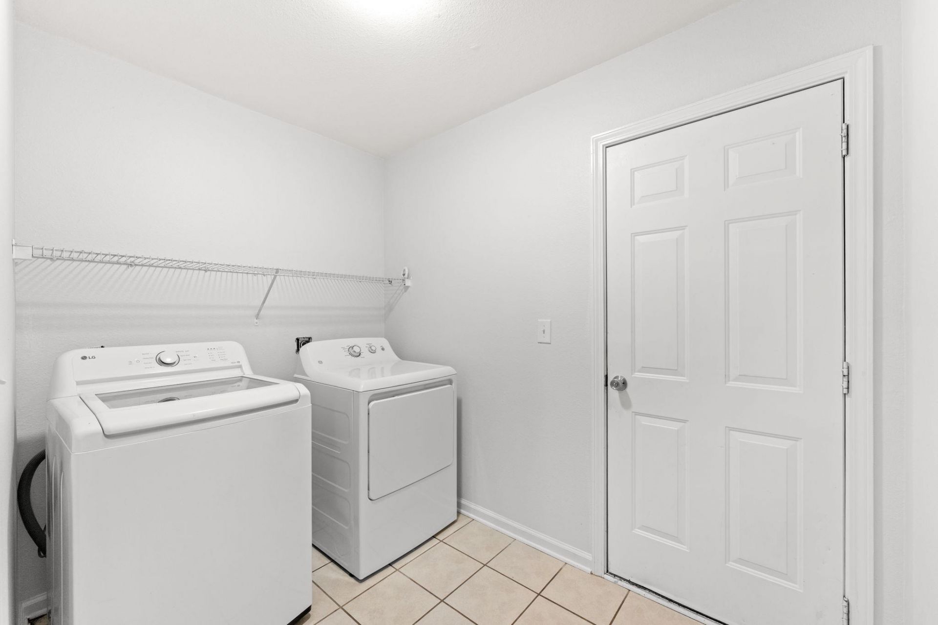 1117 Stoney Falls Blvd.  Photo 26