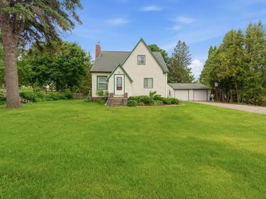 1113 State Street N, Waseca, MN 56093