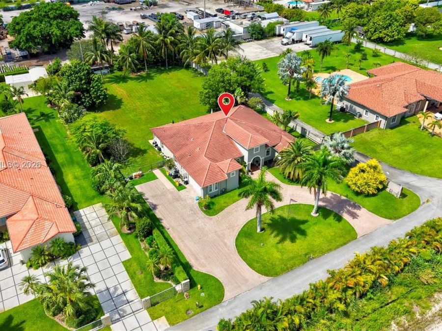 Property Image 111