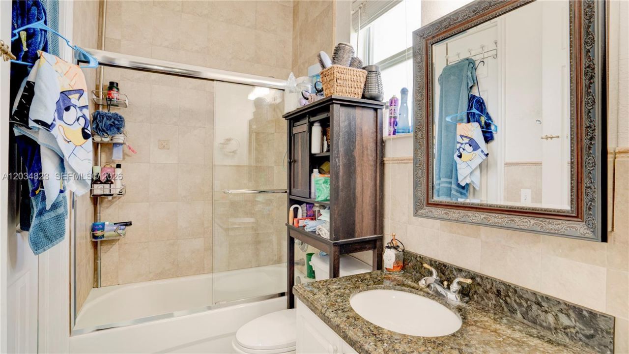 9810 NW 137th St , Hialeah Gardens, FL 33018 Photo