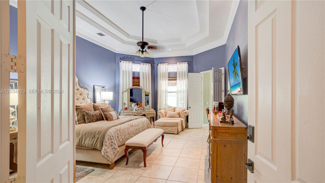 9810 NW 137th St , Hialeah Gardens, FL 33018 Photo