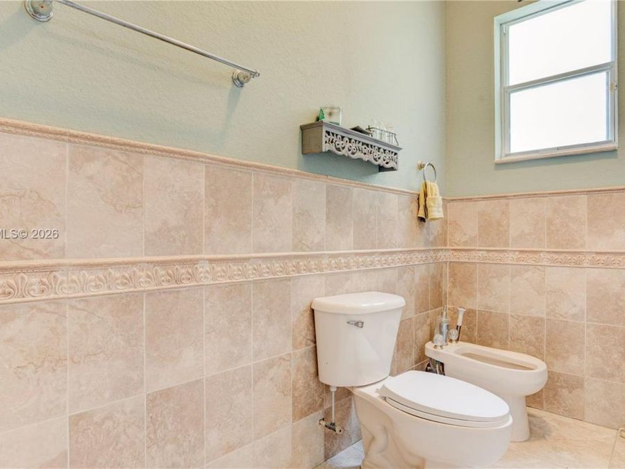 Property Image 76