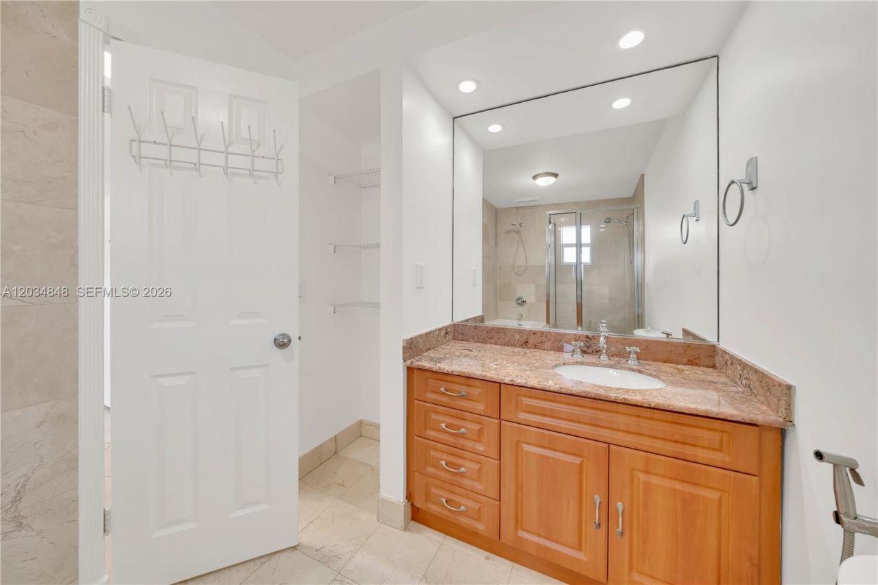 7600 SW 19th Ter , Unit C, Miami, FL 33155 Photo