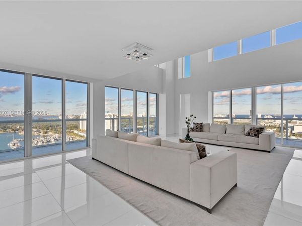10 Venetian Way , Unit PH04, Miami Beach, FL 33139