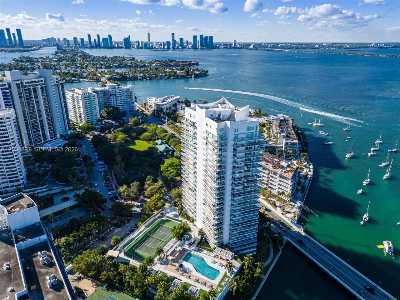 10 Venetian Way, Unit PH04, Miami Beach, FL 33139 Photo