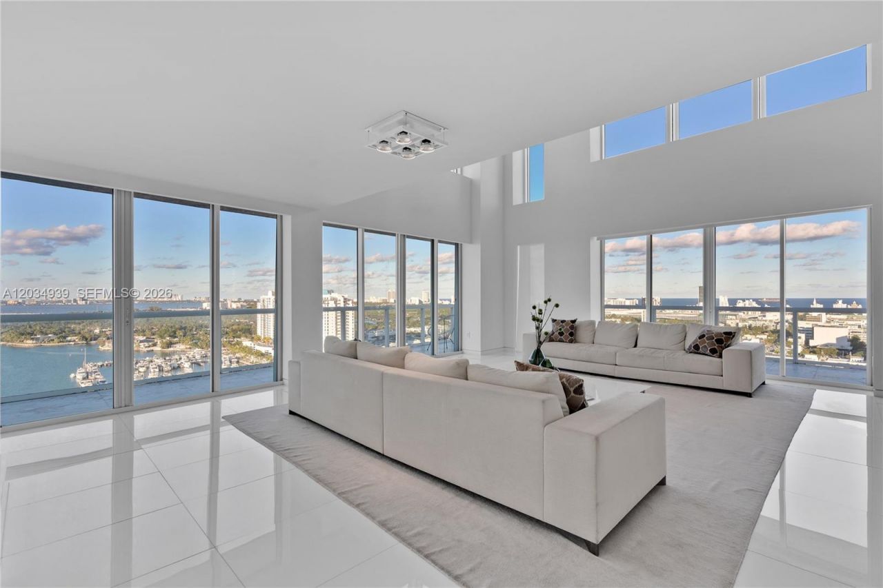 10 Venetian Way , Unit PH04, Miami Beach, FL 33139 Photo