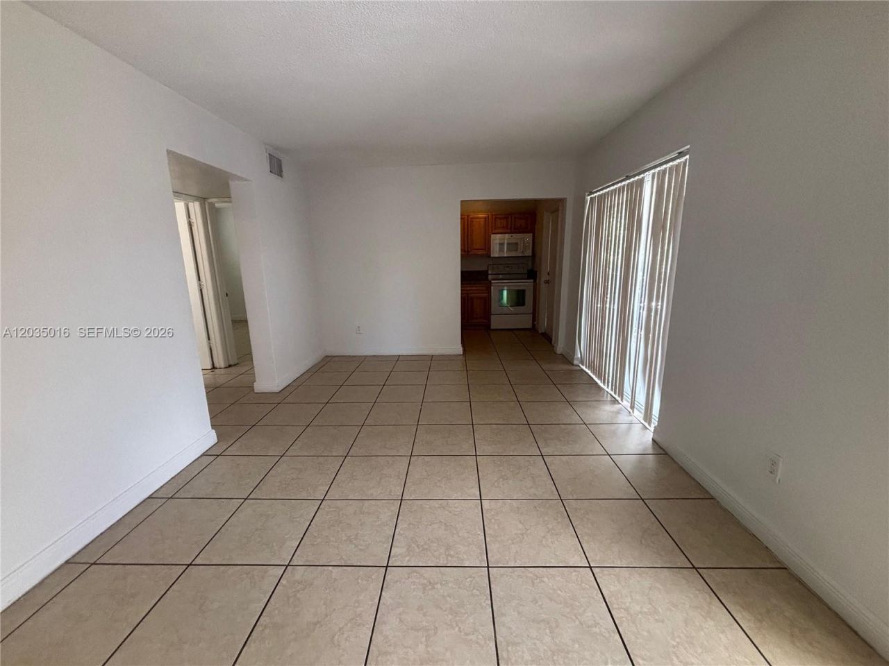 8275 NE Miami Ct , Unit 202, Miami, FL 33138 Photo