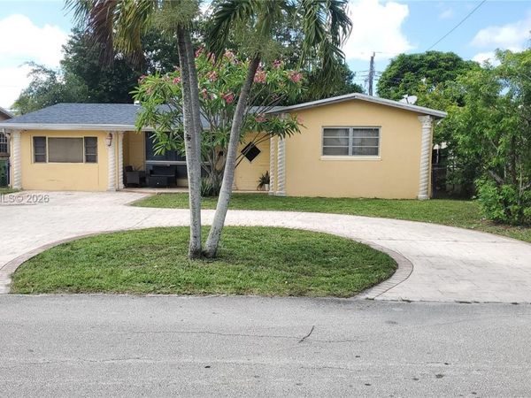 7607 Dilido Blvd , Miramar, FL 33023