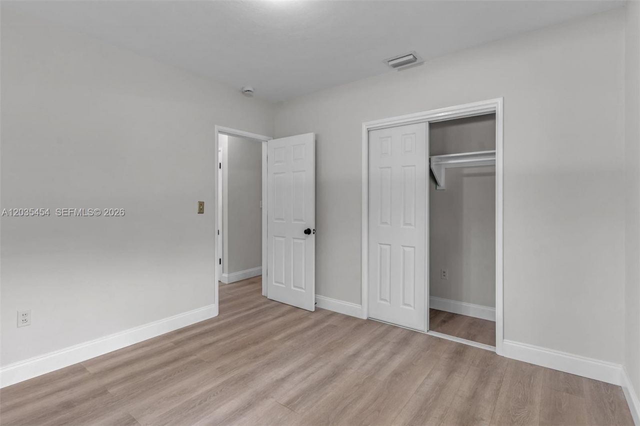 1701 NE 1st Ter , Homestead, FL 33030 Photo