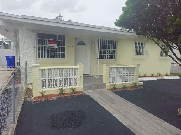 2521 NW 13th Ave, Unit 2521, Miami, FL 33142