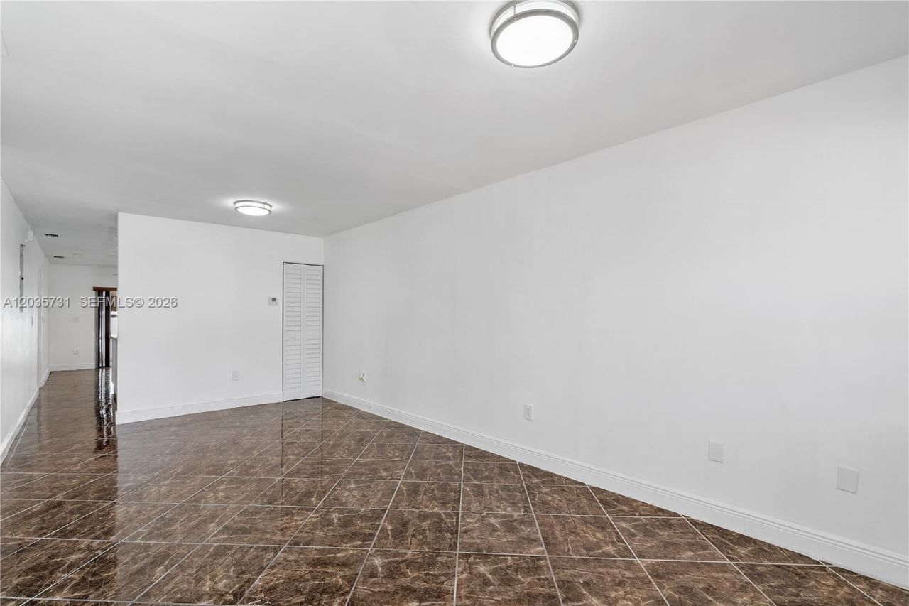 11432 NW 87th Pl, Unit 11432, Hialeah Gardens, FL 33018 Photo