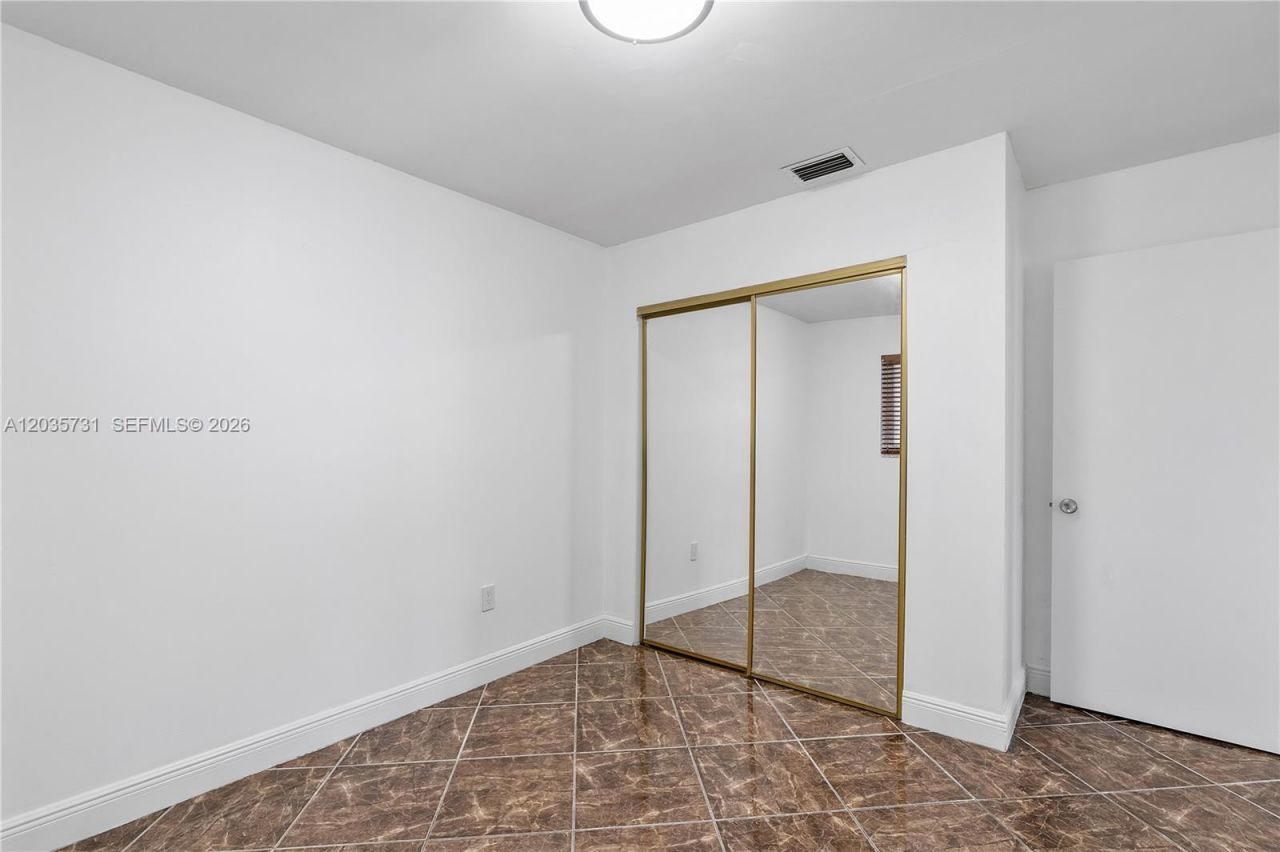 11432 NW 87th Pl, Unit 11432, Hialeah Gardens, FL 33018 Photo