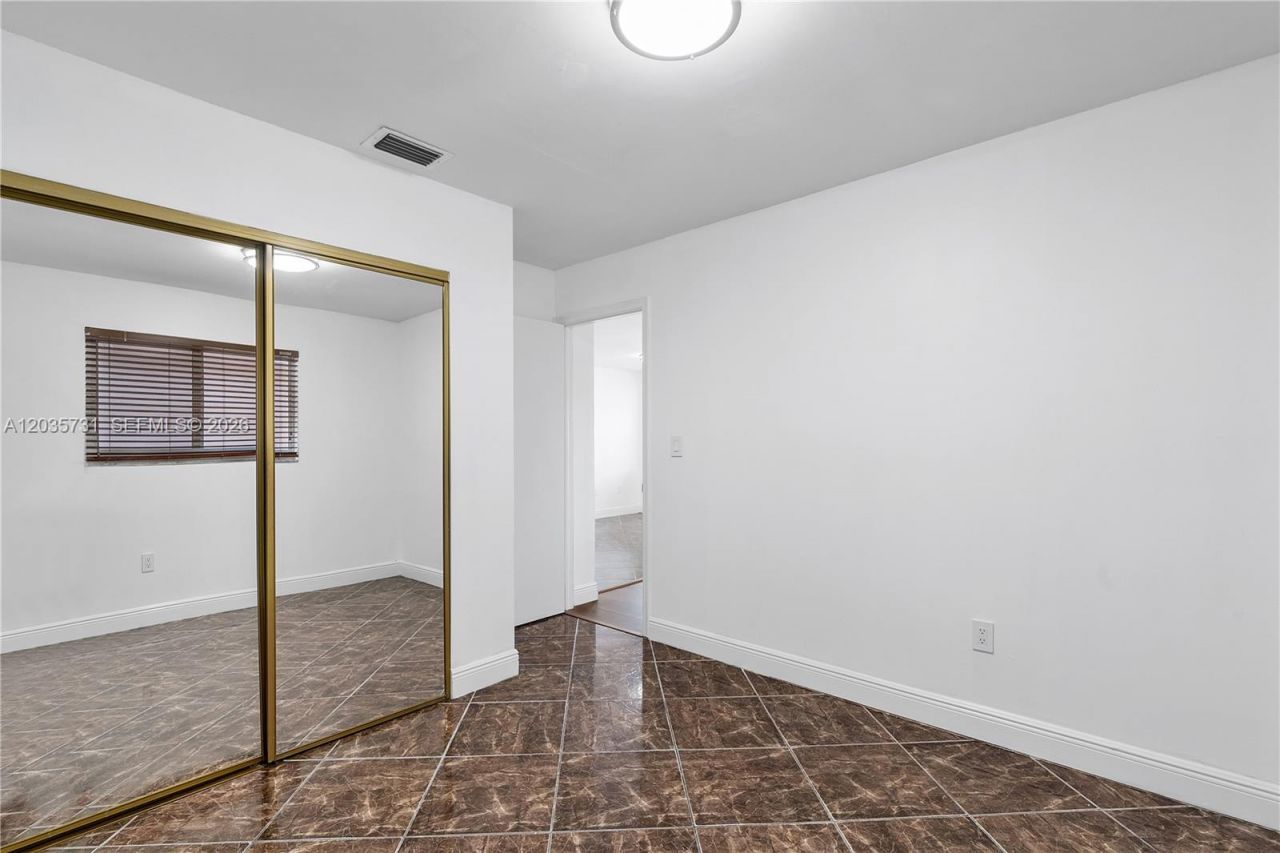 11432 NW 87th Pl, Unit 11432, Hialeah Gardens, FL 33018 Photo
