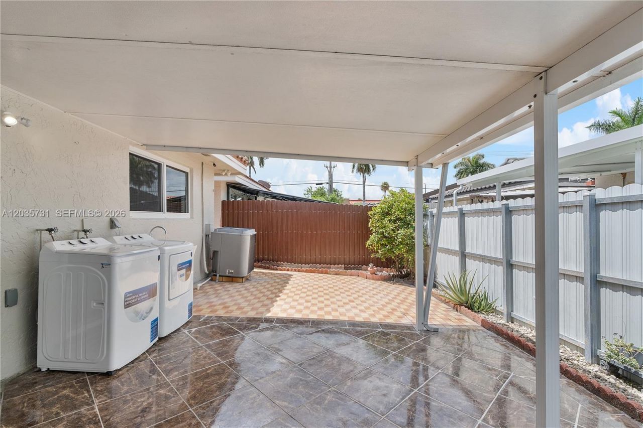 11432 NW 87th Pl, Unit 11432, Hialeah Gardens, FL 33018 Photo