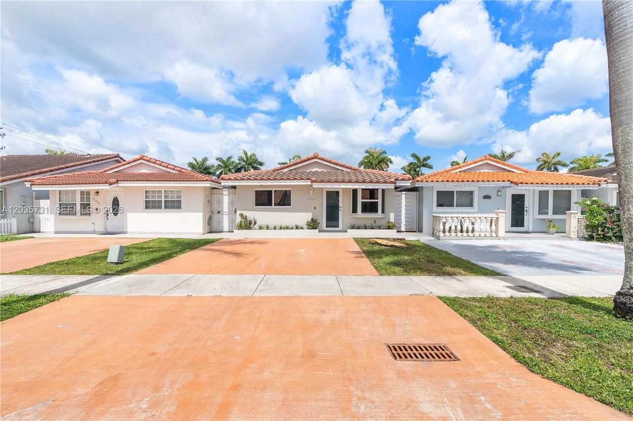 11432 NW 87th Pl, Unit 11432, Hialeah Gardens, FL 33018 Photo