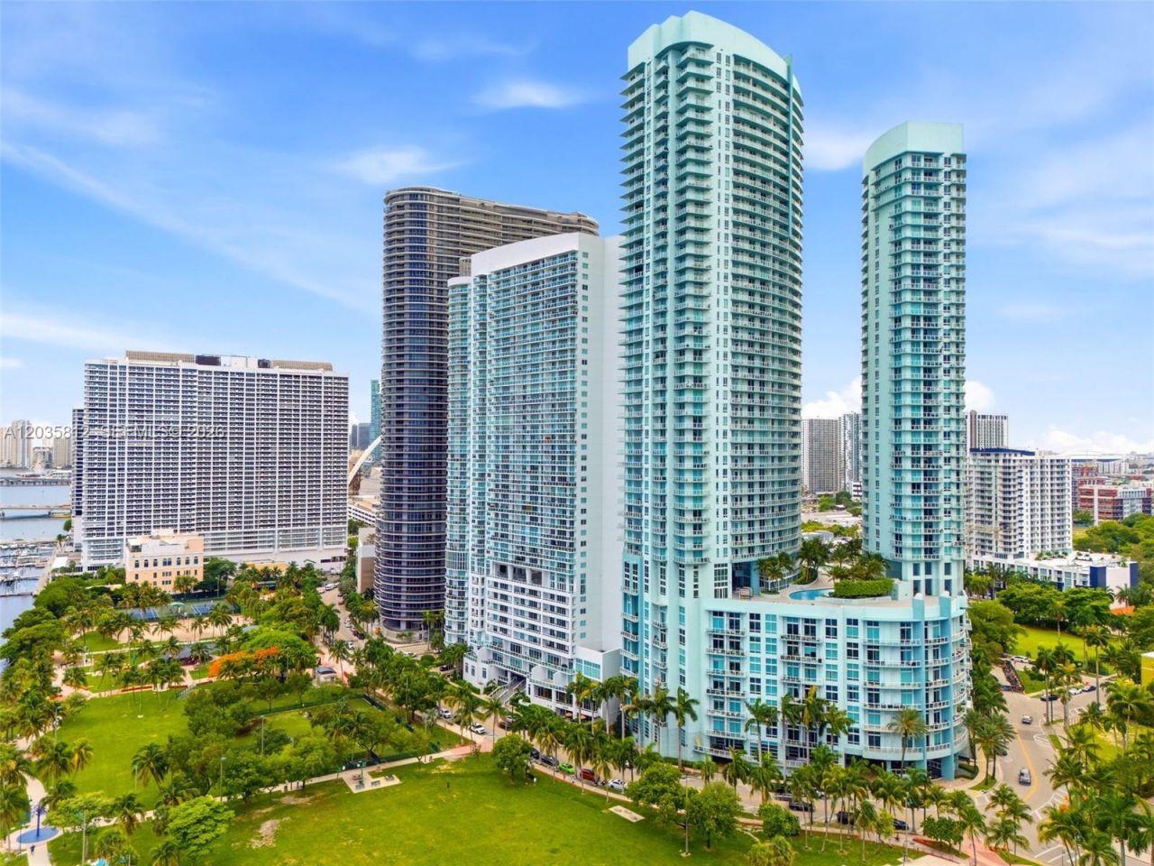 1900 N Bayshore Dr , Unit 2207, Miami, FL 33132 Photo