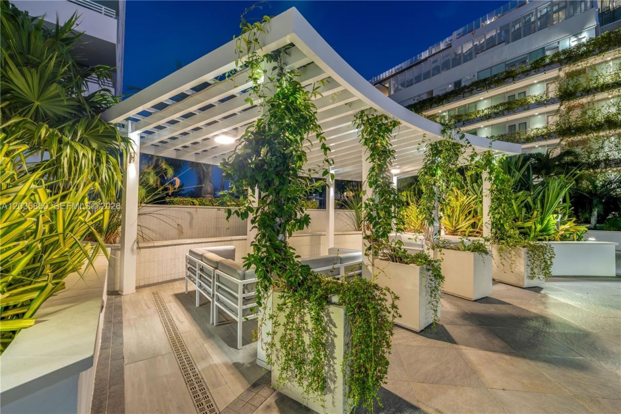 1330 West Ave , Unit 3009, Miami Beach, FL 33139 Photo