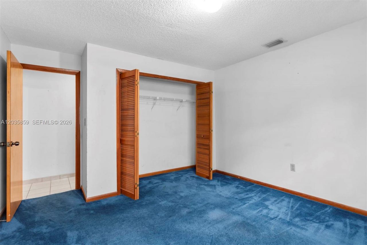 320 NW 136th Ave , Miami, FL 33182 Photo