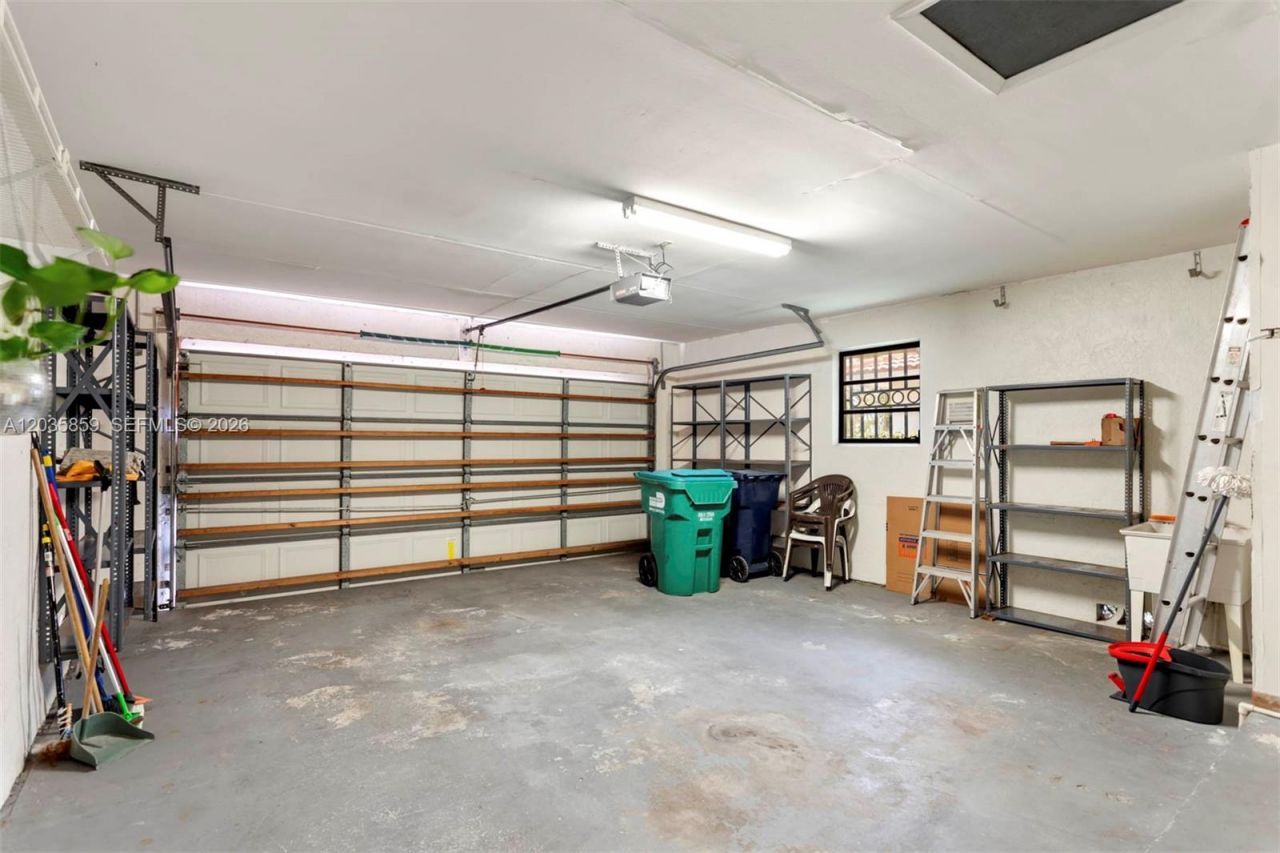 320 NW 136th Ave , Miami, FL 33182 Photo