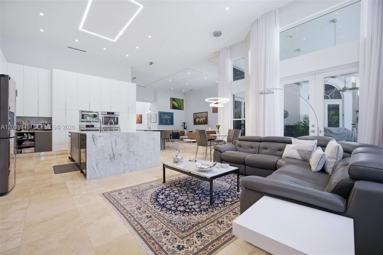 1205 Seagull Ter , Hollywood, FL 33019 Photo