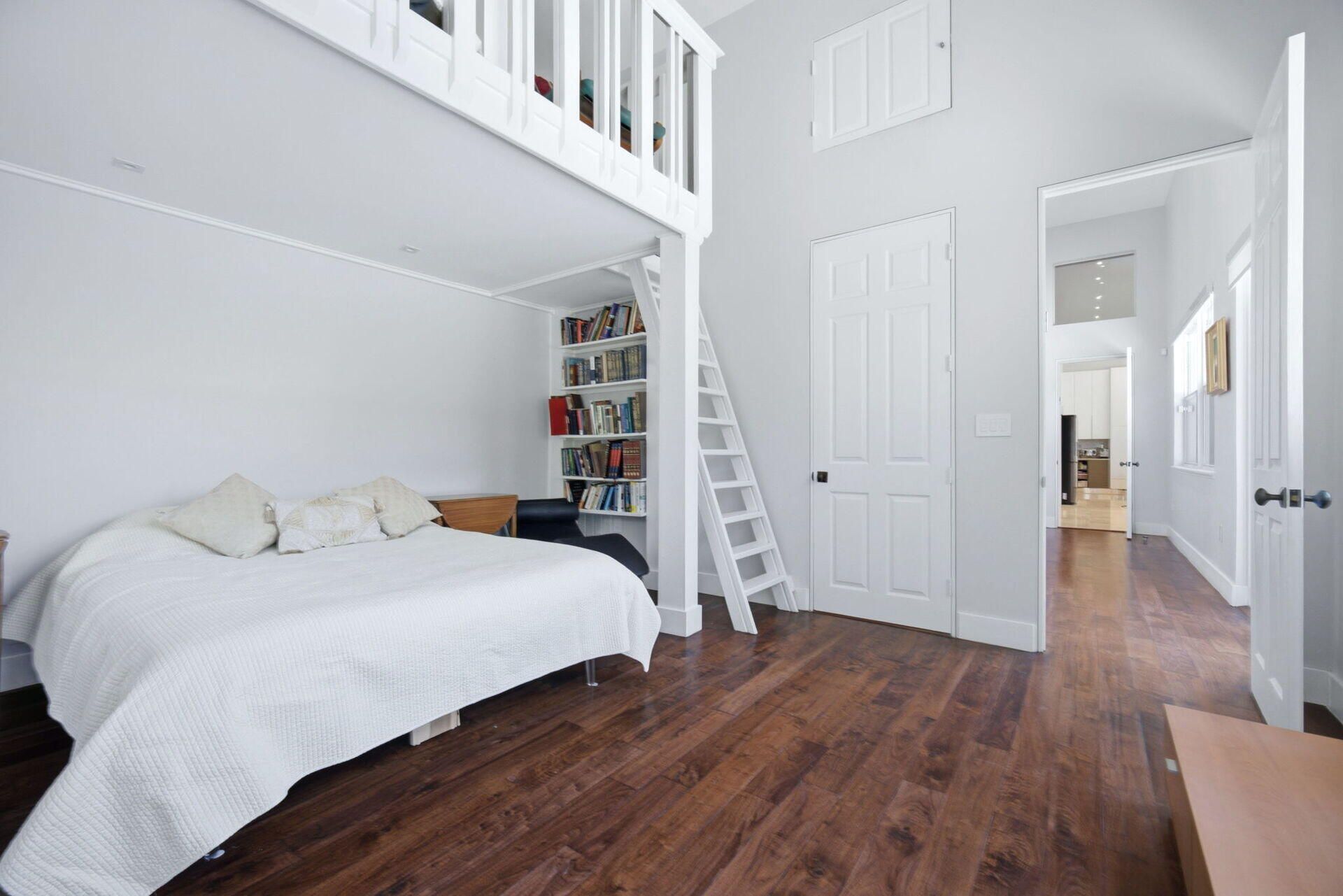 1205 Seagull Ter , Hollywood, FL 33019 Photo