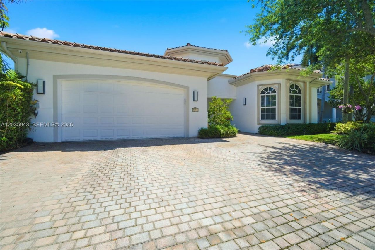 1205 Seagull Ter , Hollywood, FL 33019 Photo