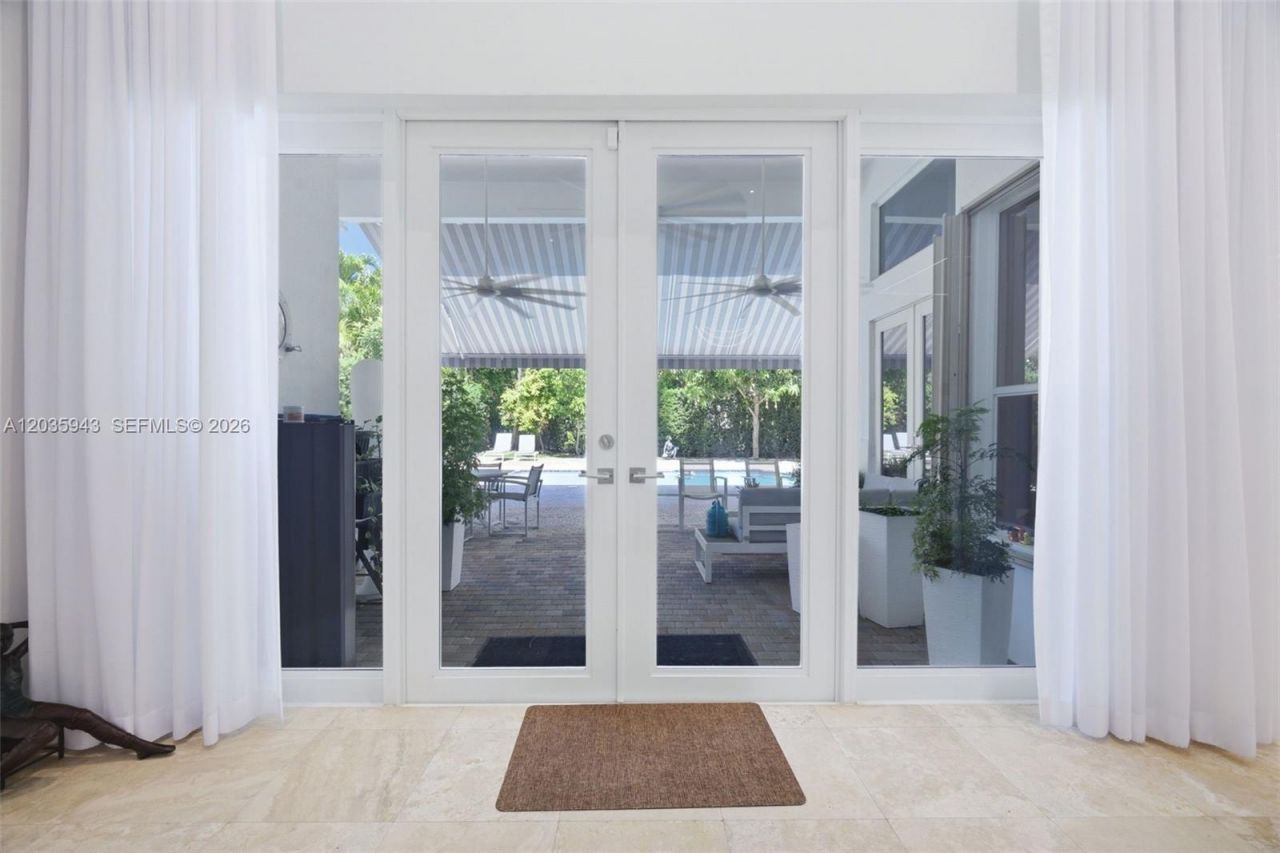 1205 Seagull Ter , Hollywood, FL 33019 Photo